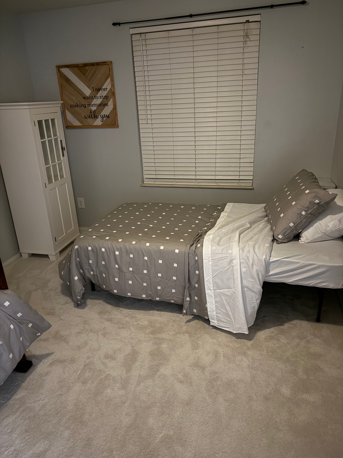 Bedroom #2 (upstairs) | 3 Twins
