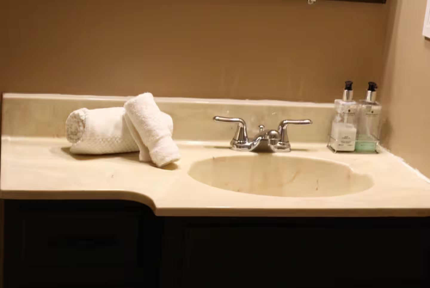 Entire House | 2 Kings, 5 Twins, & 1 Crib