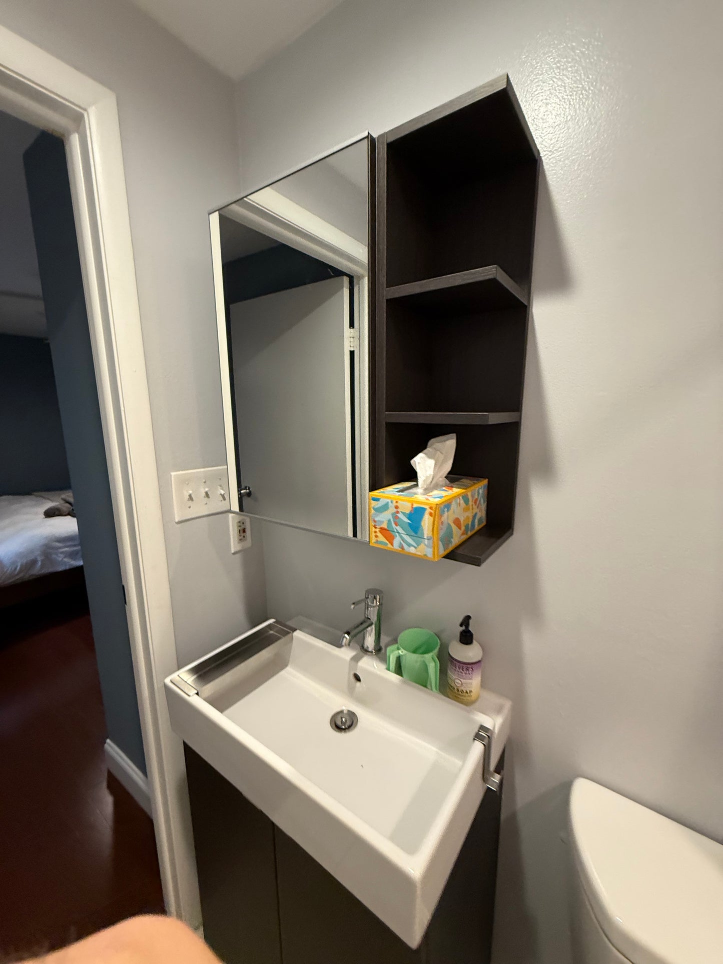 Master Bedroom (upstairs) | 1 King