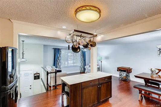 Top Floor | 1 King, 3 Twins, & 1 Crib